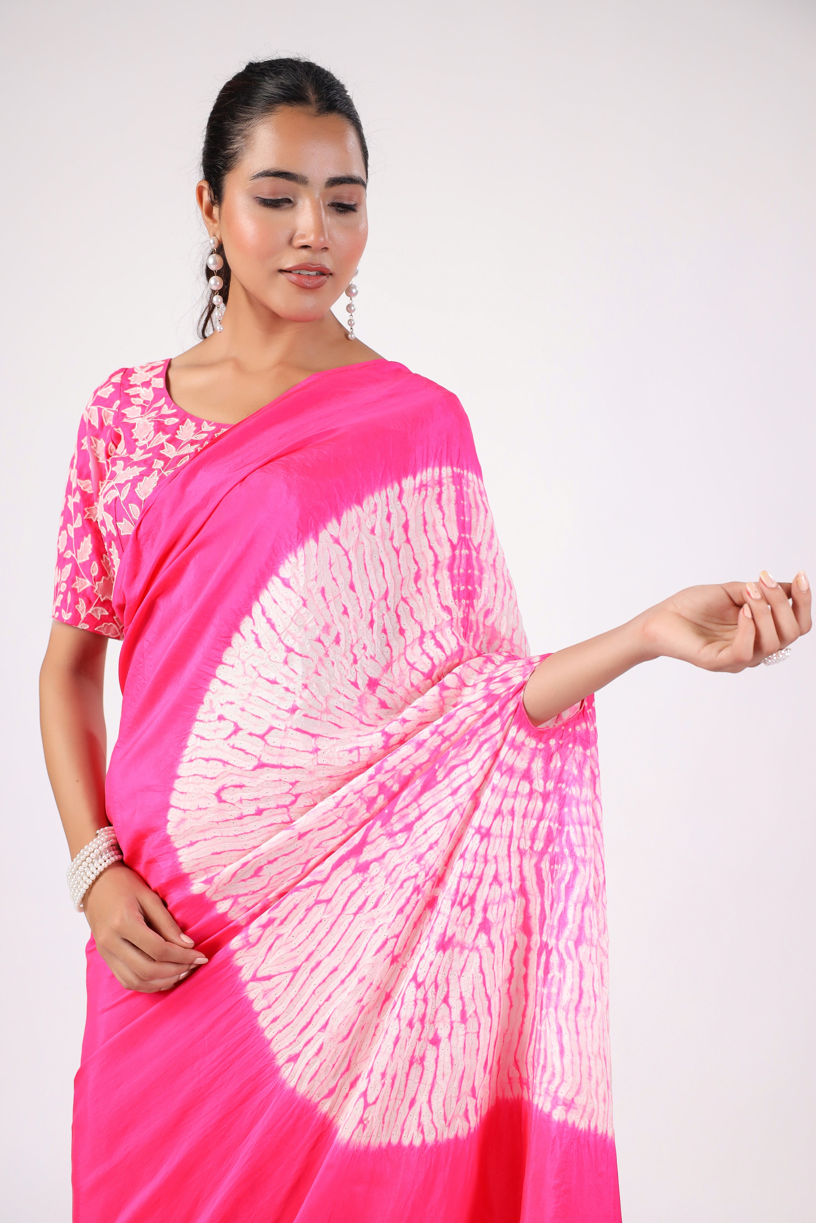 Shibbori Saree